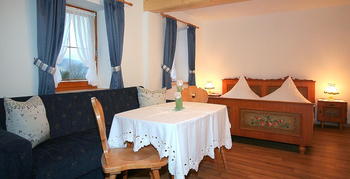 Pension_Knotzenlehen_Dreibettzimmer_14